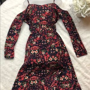 Beautiful dress and colorful dress just for you!💐